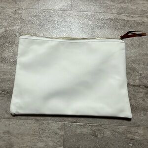 Tommy Hilfiger cosmetic bag